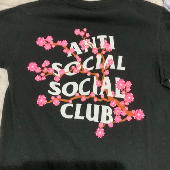 Antisocial social club T-shirt - Picture 3 of 4
